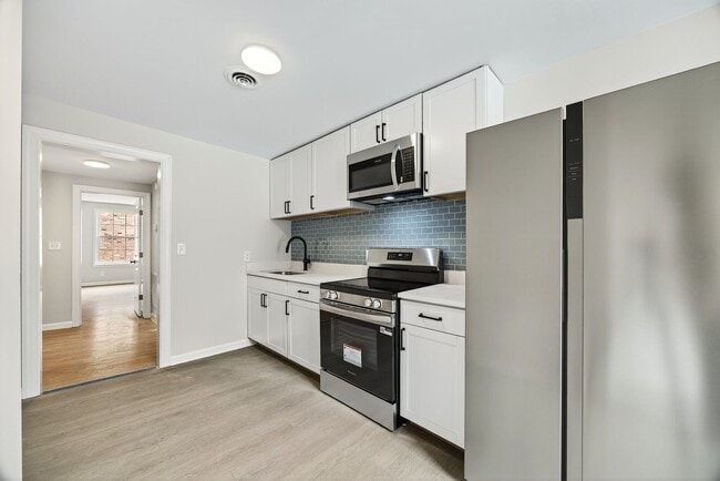 Building Photo - 254 Stribling Ave