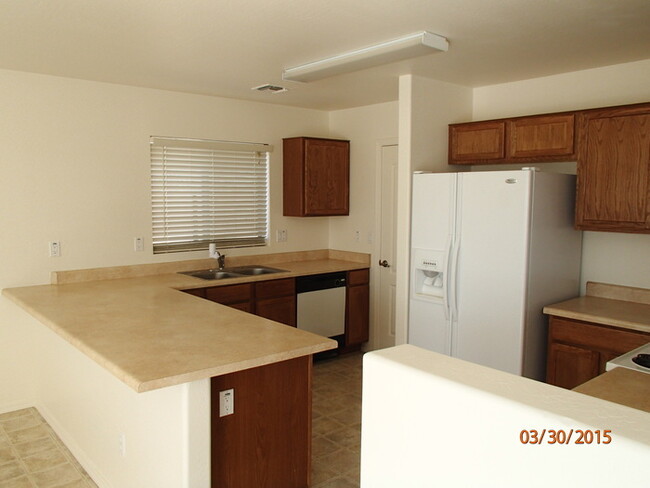 Building Photo - Spacious & Refreshed 4-Bedroom Home with L...