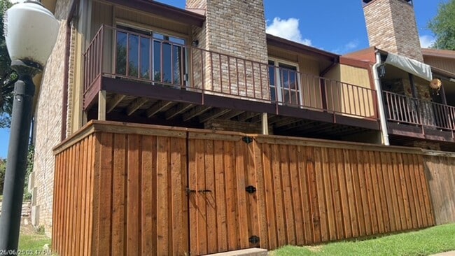 Building Photo - 5700 Meadow Wood Ln