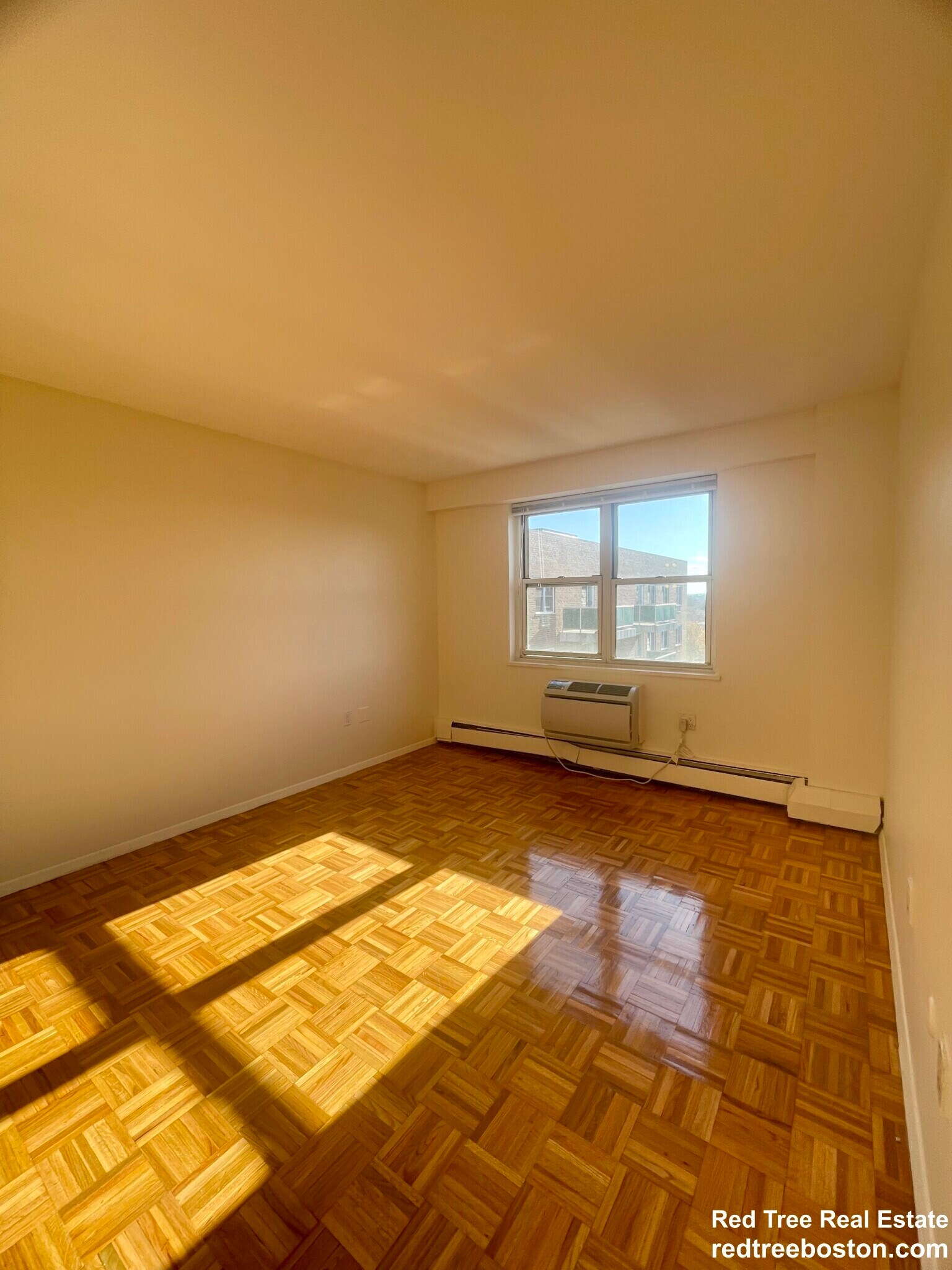 Building Photo - 175 Freeman St