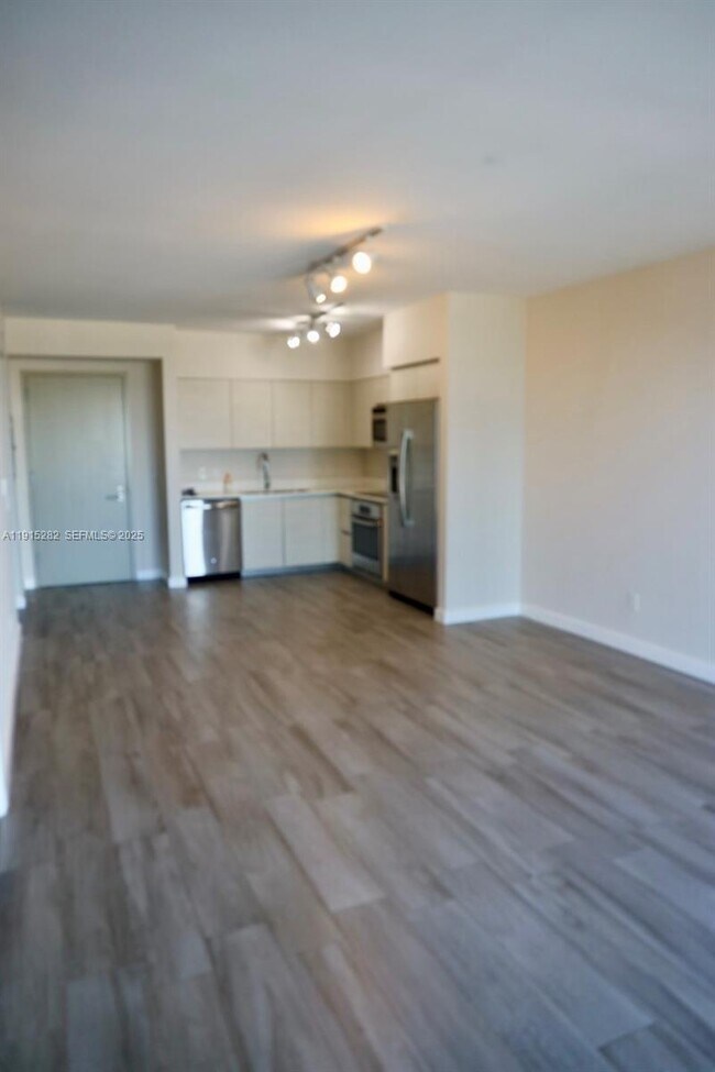 Building Photo - 4250 Biscayne Blvd