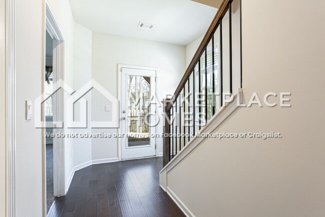 Building Photo - 3005 Westpoint Cir