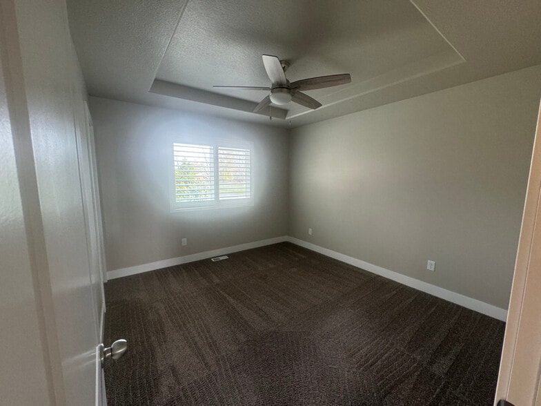 Building Photo - 2566 W 5950 S