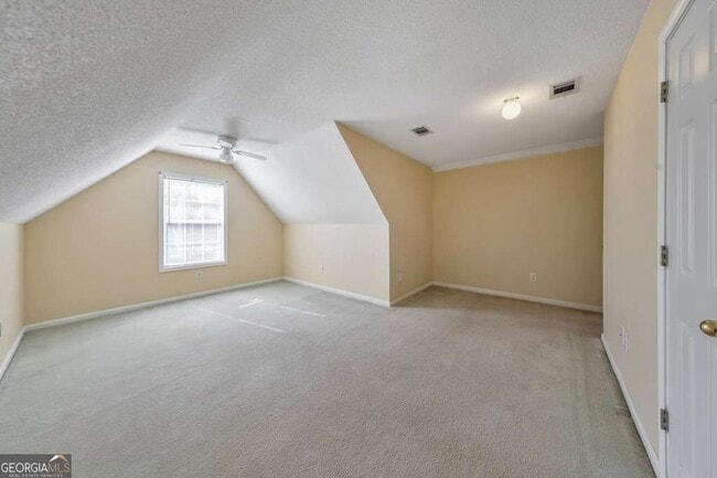 Building Photo - 2025 Baramore Oaks Dr