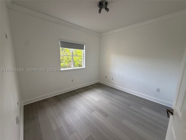 Building Photo - 7140 SW 166th Pl