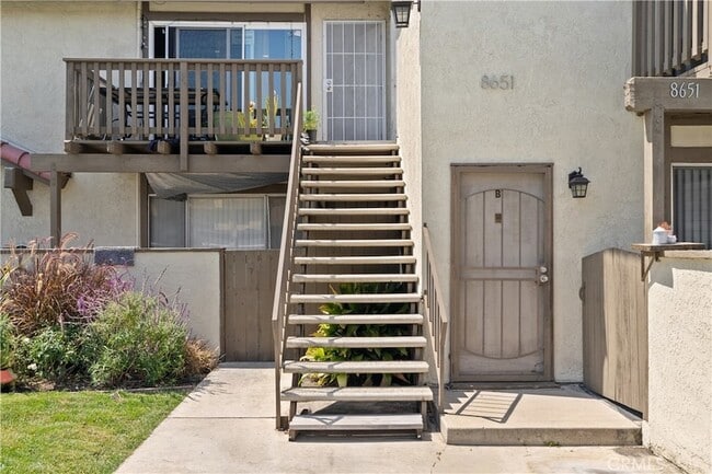 Building Photo - 8651 Gloria Ave