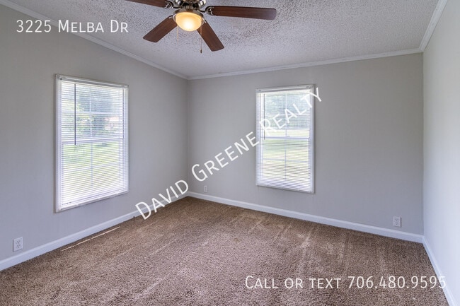 Building Photo - 3225 Melba Dr