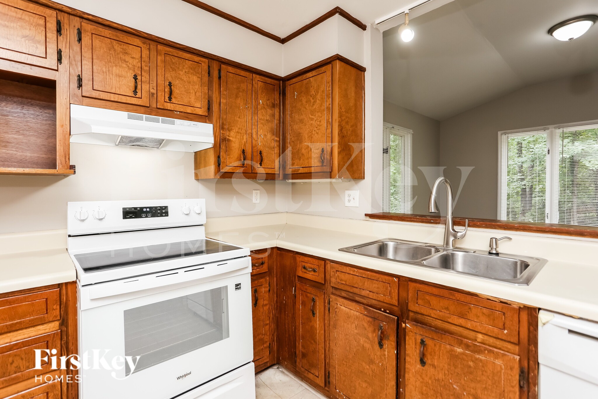 Building Photo - 4275 Red Fox Trail