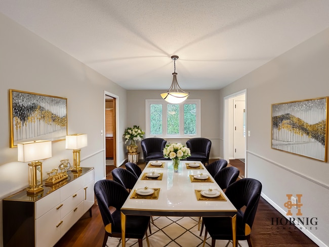 Building Photo - Stunning views. Serene atmosphere. Superb Edina. 3 Large Bedrooms + Office Space.