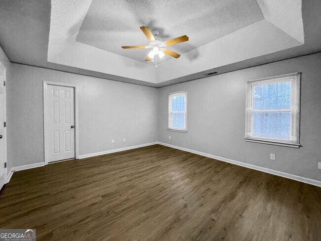 Building Photo - 3006 Ashland Ct SW