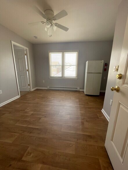 Building Photo - 1512 Boulevard