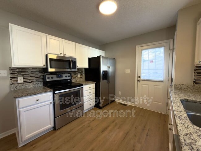 Building Photo - 1101 Amber Acres Ln