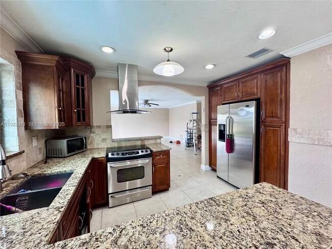 Building Photo - 19720 SW 118th Pl