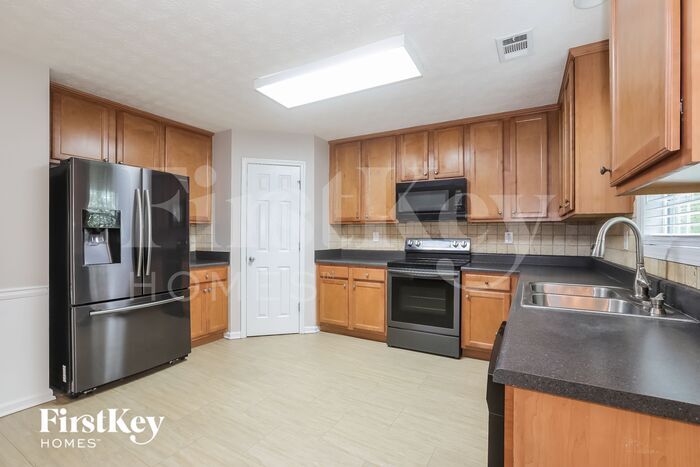 Building Photo - 1217 River Rush Ln NE
