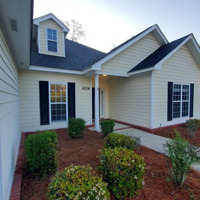 Building Photo - 4014 Liska Cir