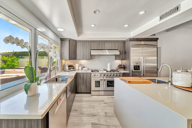 Building Photo - 22376 Algunas Rd