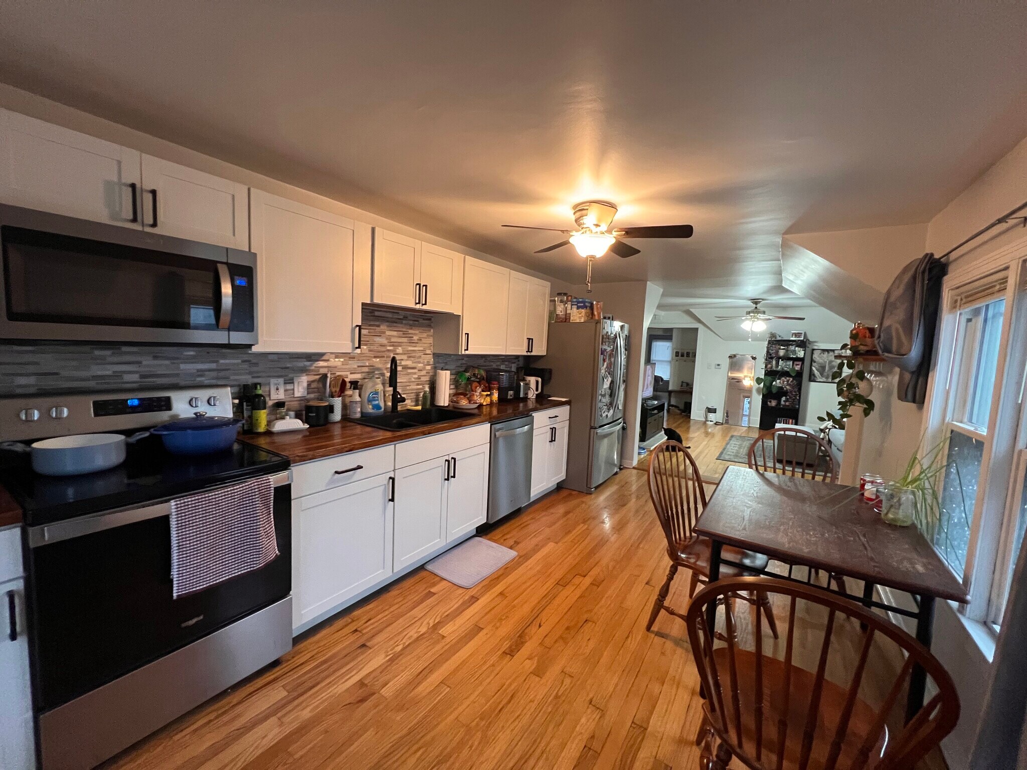 Building Photo - 17 Idlewild Park