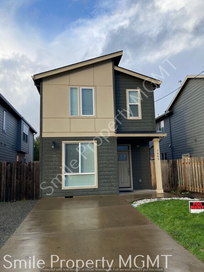 Primary Photo - A nice house with 5 beds rooms and 3 baths.