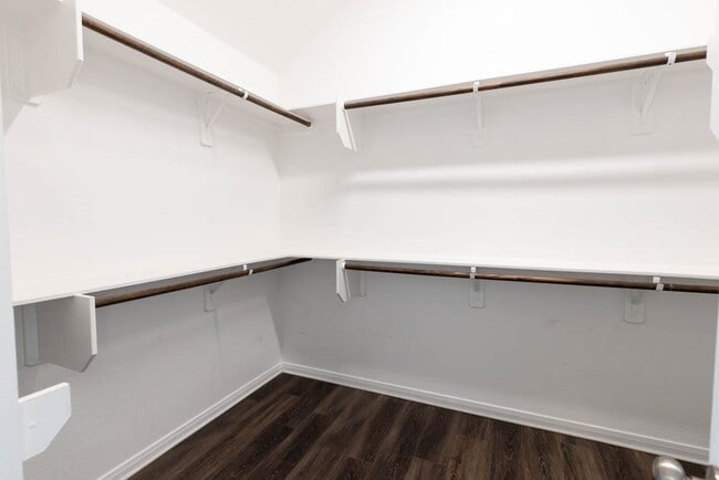 Building Photo - 1001 Rootstock Rd.