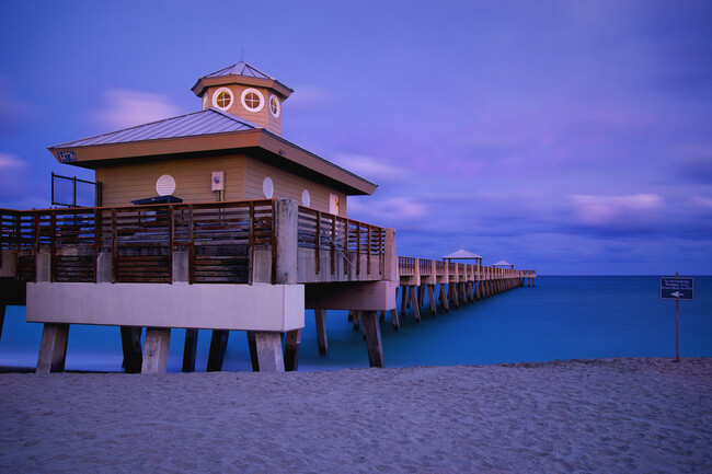 Building Photo - 203 Ocean Dunes Cir