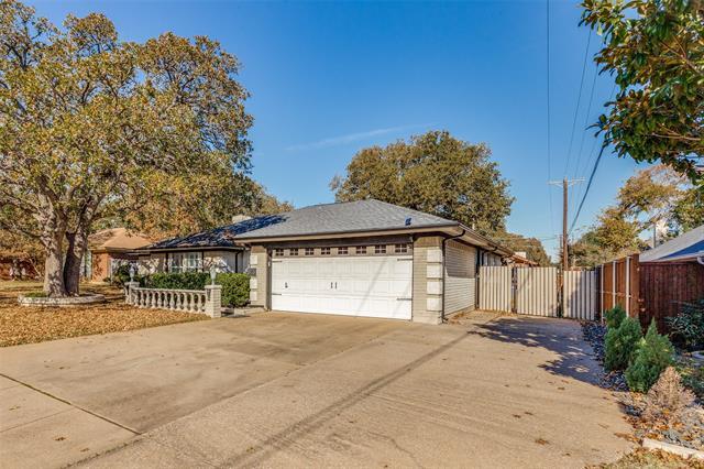 Building Photo - 116 Montreal Dr