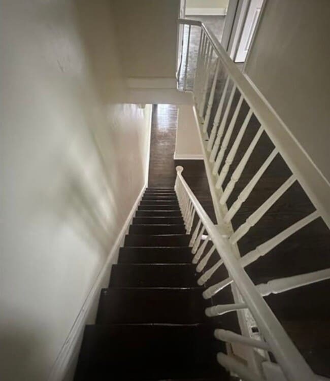 Building Photo - 3 Bedroom House for Rent