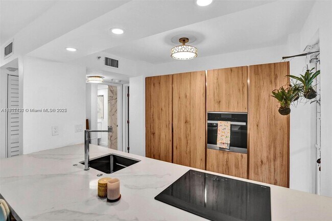 Building Photo - 700 NE 63rd St