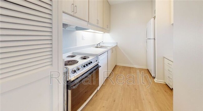 Building Photo - 1610 Kanunu St