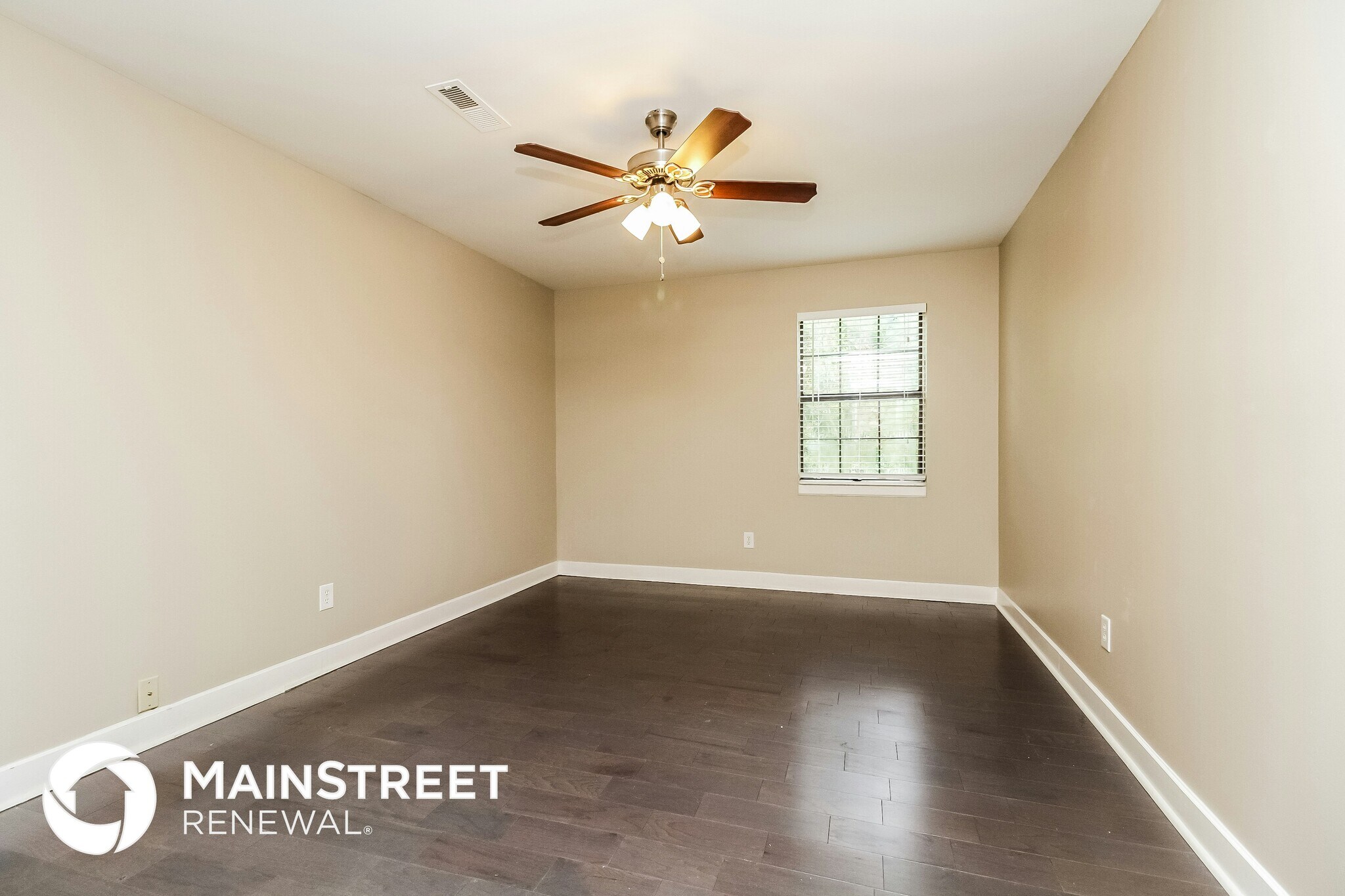 Building Photo - 705 Kathy Cir