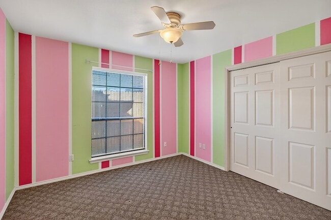 Building Photo - 1709 Castleford Rd