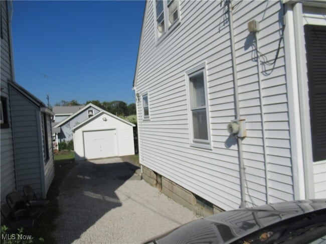 Building Photo - 788 Mc Kinley Ave