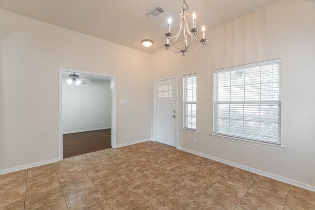 Building Photo - 5214 Sunlight Hill Ct
