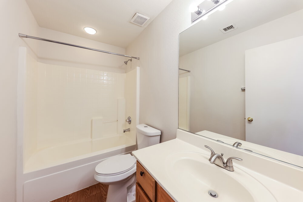 Building Photo - 3576 W Chama Dr