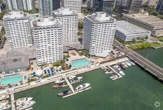 Building Photo - 999 Brickell Bay Dr