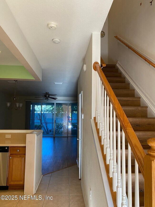 Building Photo - 4204 Crownwood Dr