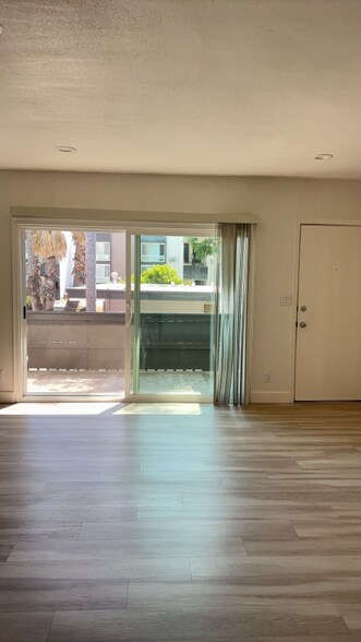 Building Photo - 7025 Waite Dr