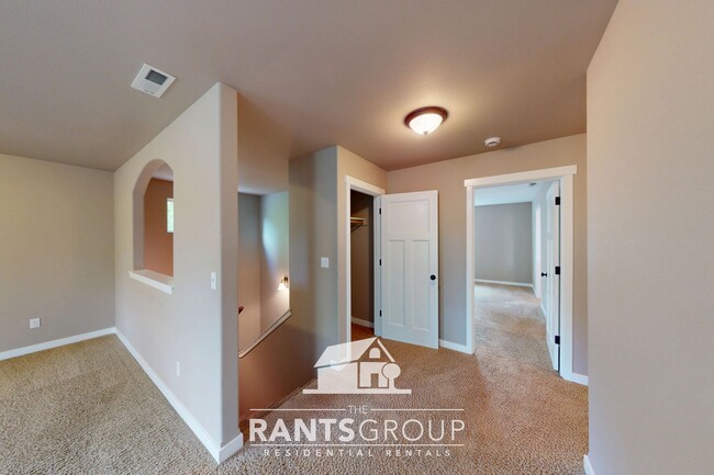 Building Photo - Stunning 4-Bedroom, 2.5 Bathroom Home on a...