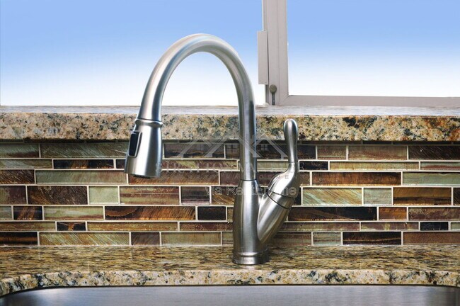 Building Photo - 618 E Payton Cir