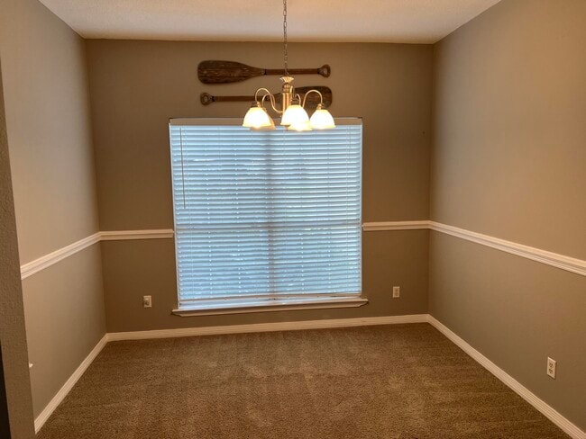 Building Photo - 195 S Shore Dr