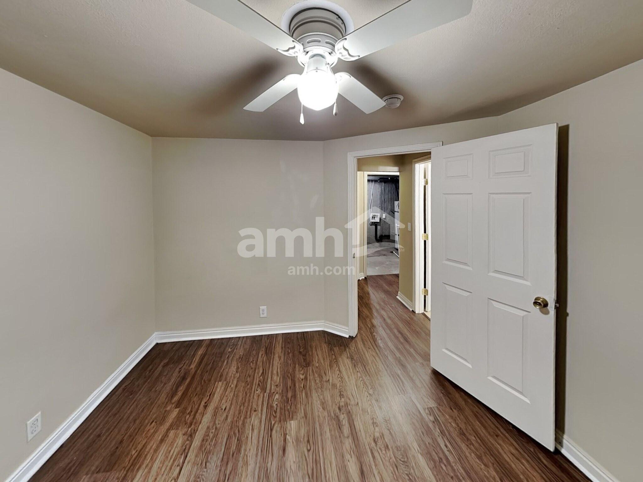 Building Photo - 5052 W Wormwood Dr