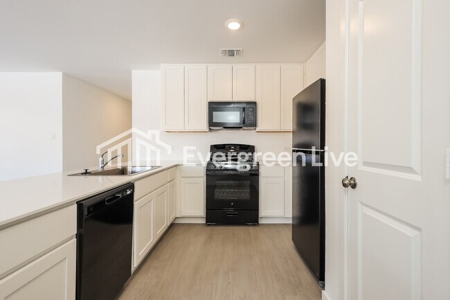 Building Photo - 3705 Los Cabos Dr