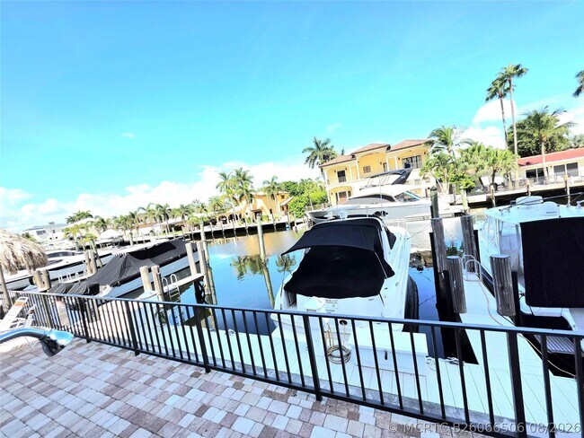 Building Photo - 1631 S Ocean Blvd