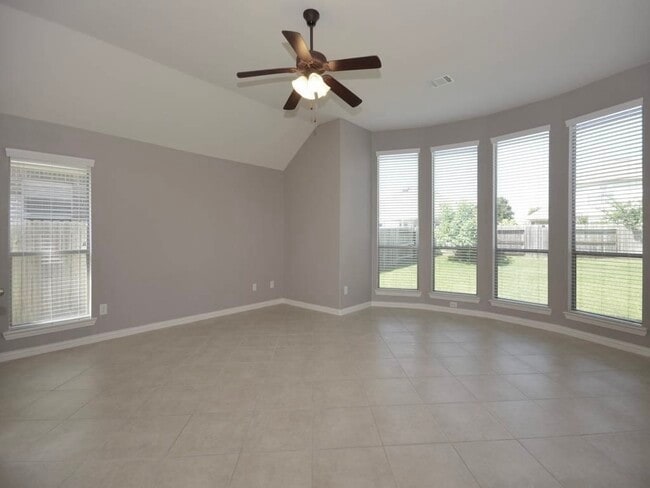 Building Photo - 5527 Custard Apple Trail