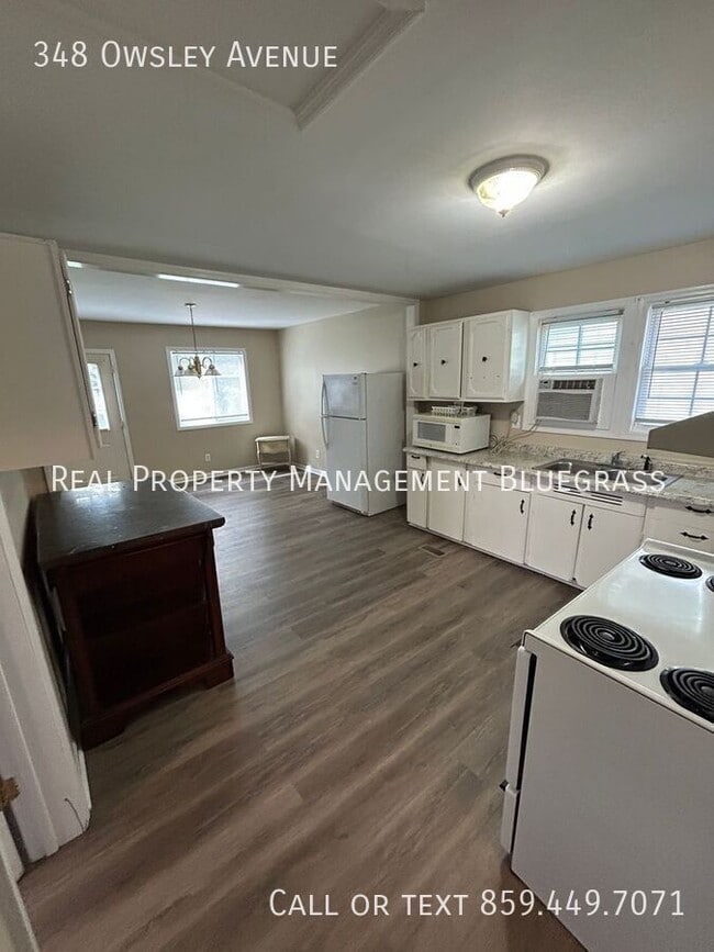 Building Photo - 348 Owsley Ave