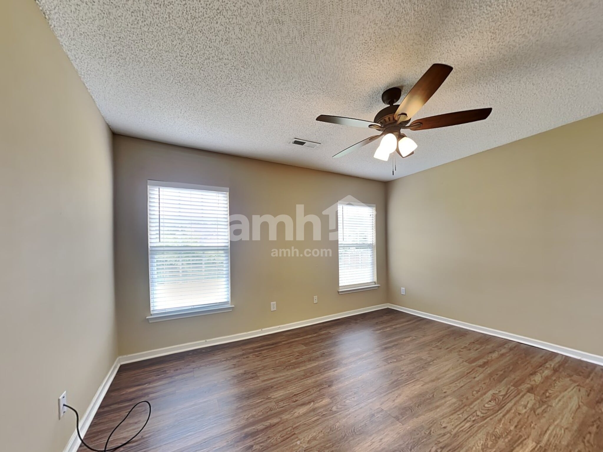 Building Photo - 5023 Holdsworth Dr