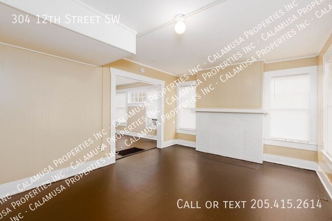 Building Photo - 304 12th St SW