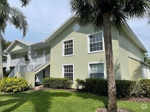 Building Photo - ANNUAL RENTAL - 2ND FLOOR LAKE VIEW 2 BED ...