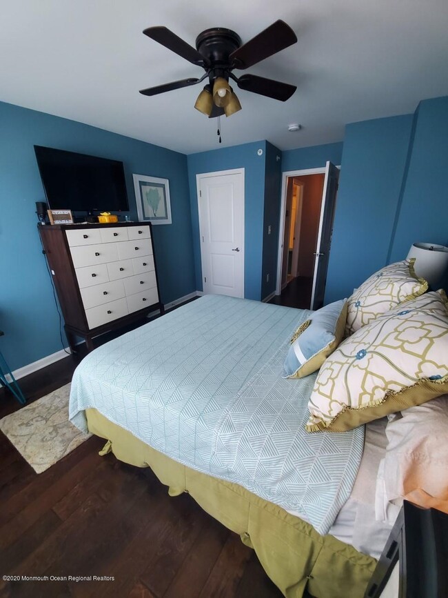 Building Photo - 99 Steiner Ave