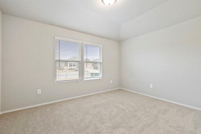 Building Photo - 3209 Ridge Pl