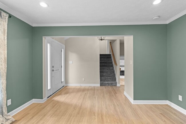 Building Photo - AVAILABLE NOW! Waterfront Living in Carmel! Paddle boat included!